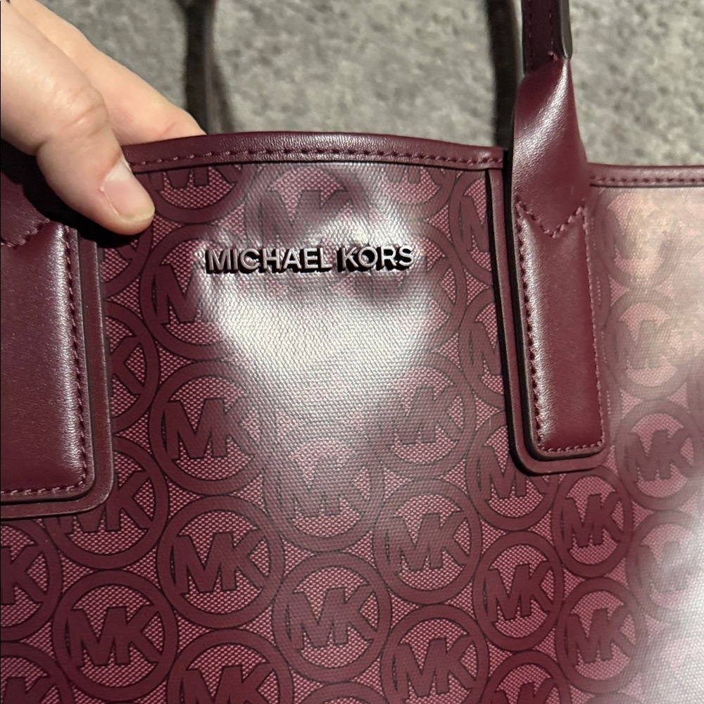 Michael Kors Maroon Logo-Print Tote - Picture 7 of 8